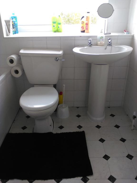 Carters Guesthouse Milton Keynes Bilik gambar